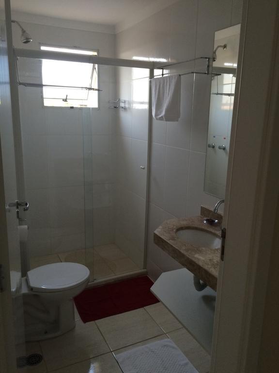 Flor Que Ri - Flats Mobiliados Na Localizacao 2*