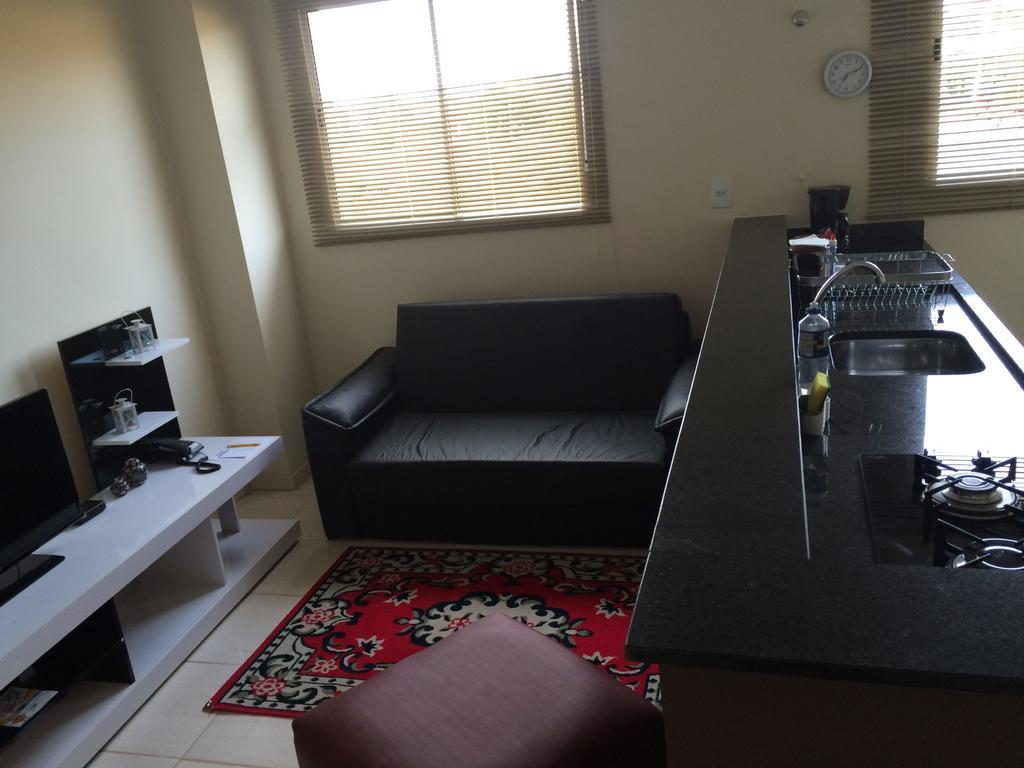Flor Que Ri - Flats Mobiliados Na Localizacao 公寓式飯店 Olimpia
